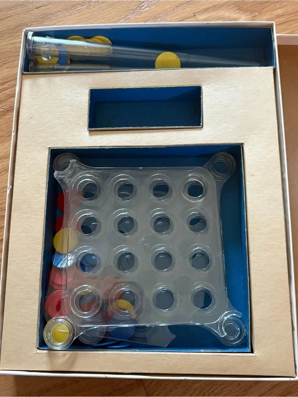 Vintage 1972 Qubic Game Parker Brothers 3-D Tic Tac Toe Game